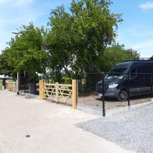 Leveren en plaatsen van omheining te Oudenburg